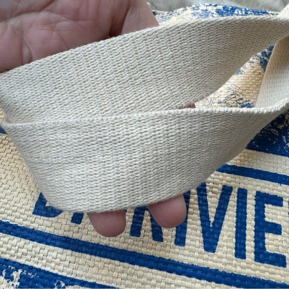NWOT Christian Dior Dioriviera Straw Tote in Blue - Picture 3 of 8